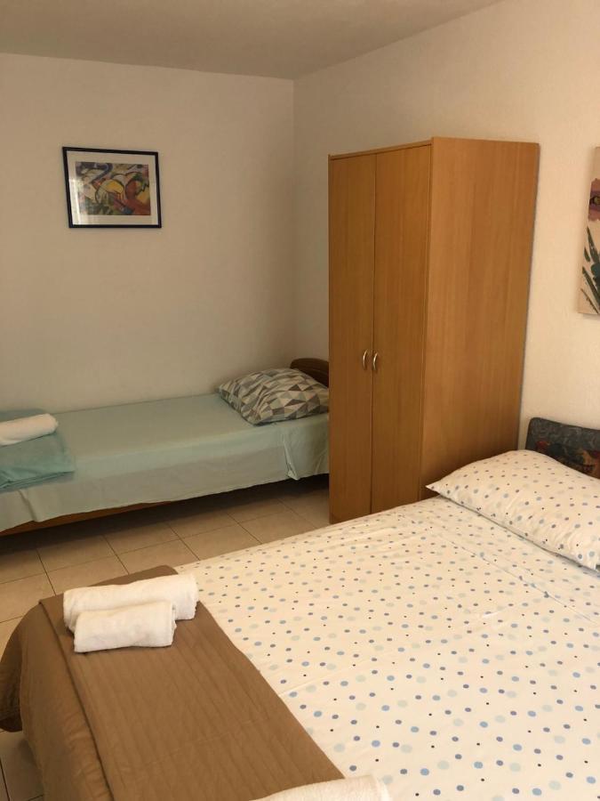 Apartament Center With Terrace